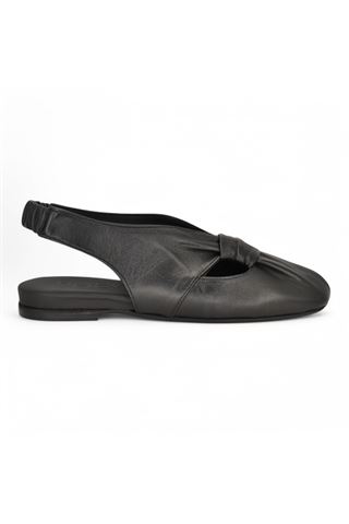 Slingback donna in nappa colore nero. POEVE | PBAL44-NERO