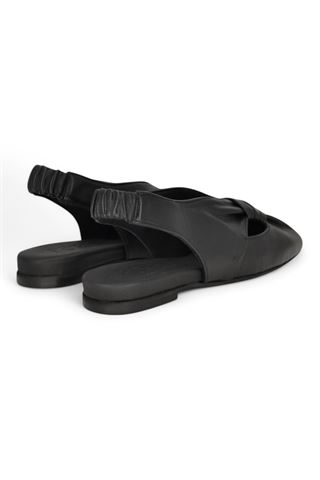 Slingback donna in nappa colore nero. POEVE | PBAL44-NERO