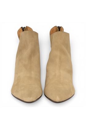 Tronchetto donna Uau in camoscio colore sabbia. UAU | C55-132