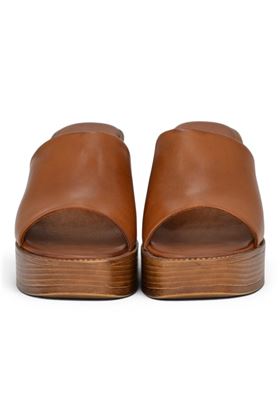 Ciabatta donna Exè in pelle colore cuoio. EXE' | 836-MARRONE