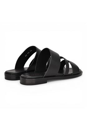 Ciabatta donna Frau in pelle colore nero. FRAU | 86M0-NERO