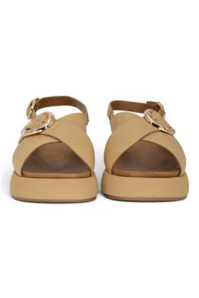 Sandalo donna Inuovo in pelle colore beige. INUOVO | A96066-SCISSOR