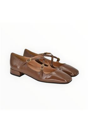 Ballerina donna in vernice colore fango. DETAIL | D6001-FANGO