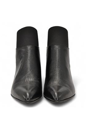 Tronchetto donna in pelle colore nero. UAU | C41-NERO
